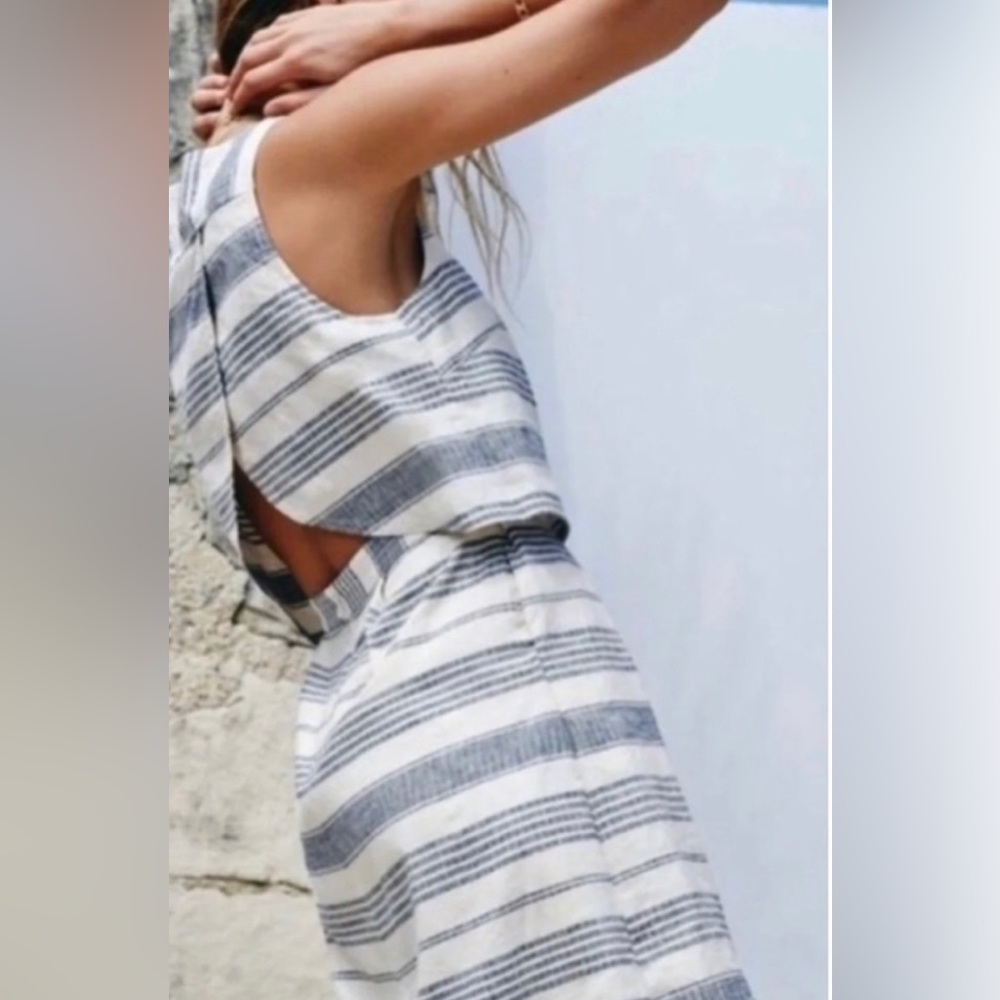 Madewell Sleeveless Linen Blend Back Overlay Mini Dress in Navy Chambray Stripe